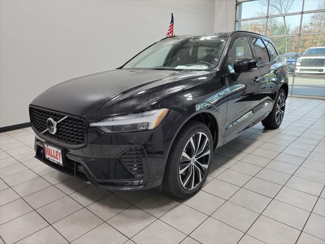 2025 Volvo XC60 B5 Plus