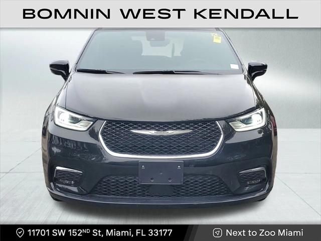 2025 Chrysler Pacifica Select 2025 Chrysler Pacifica Select