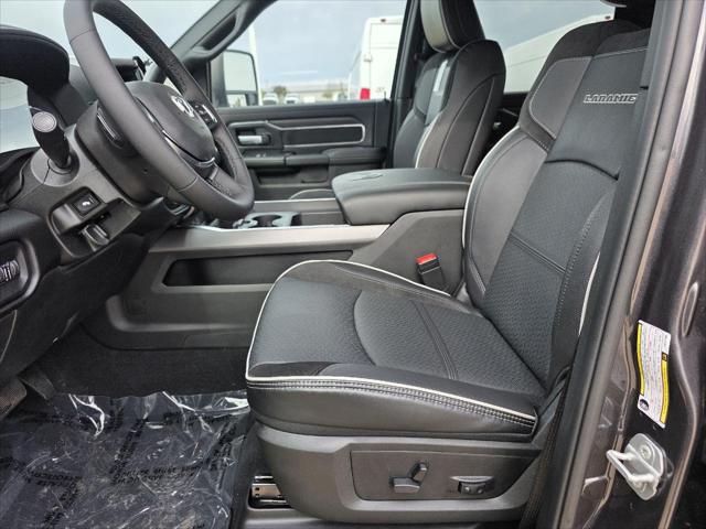 2026 RAM Ram 3500 RAM 3500 LARAMIE CREW CAB 4X4 8 BOX