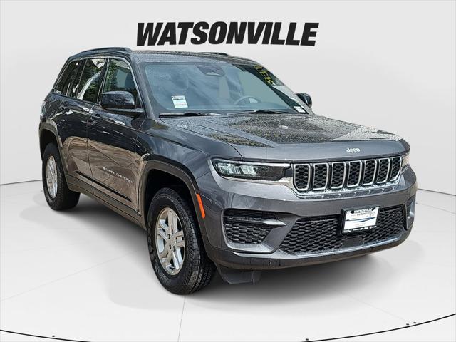 2025 Jeep Grand Cherokee GRAND CHEROKEE LAREDO 4X2