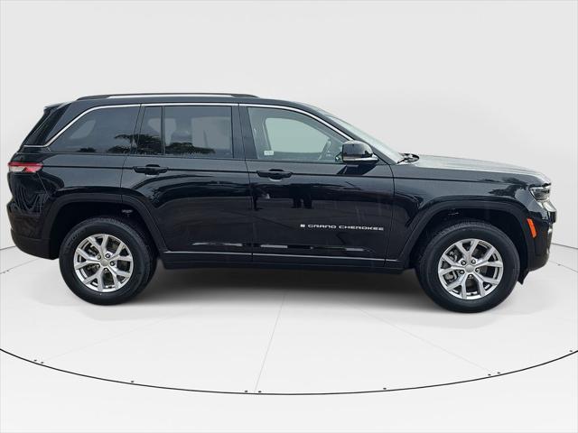2022 Jeep Grand Cherokee Limited 4x2 2022 Jeep Grand Cherokee Limited 4x2
