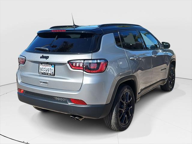 2022 Jeep Compass Altitude FWD 2022 Jeep Compass Altitude FWD