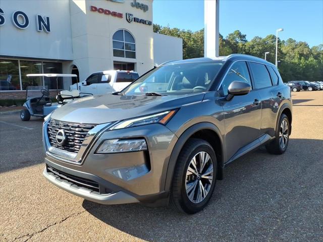 2022 Nissan Rogue SV FWD