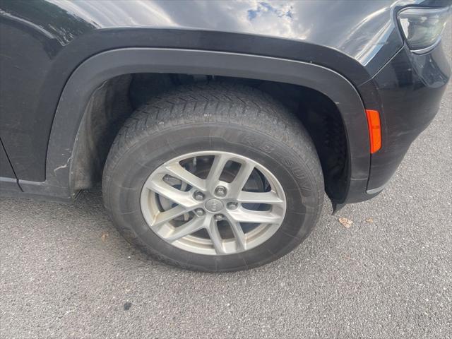 2023 Jeep Grand Cherokee L Laredo 4x4