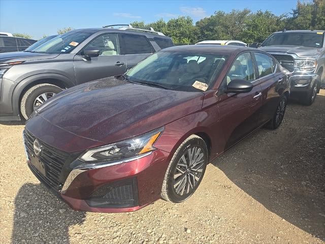 2025 Nissan Altima SV FWD