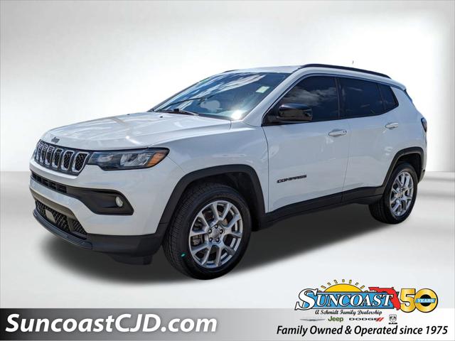2023 Jeep Compass Latitude Lux FWD 2023 Jeep Compass Latitude Lux FWD