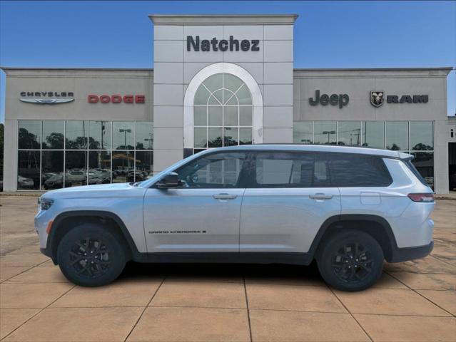 2024 Jeep Grand Cherokee L Altitude 4x4