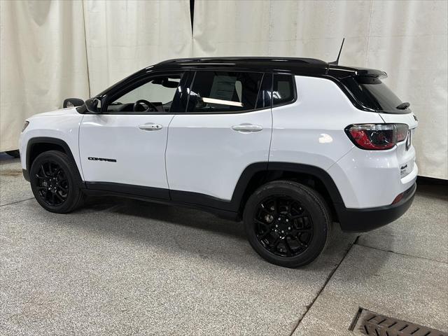 2022 Jeep Compass Altitude 4x4 2022 Jeep Compass Altitude 4x4