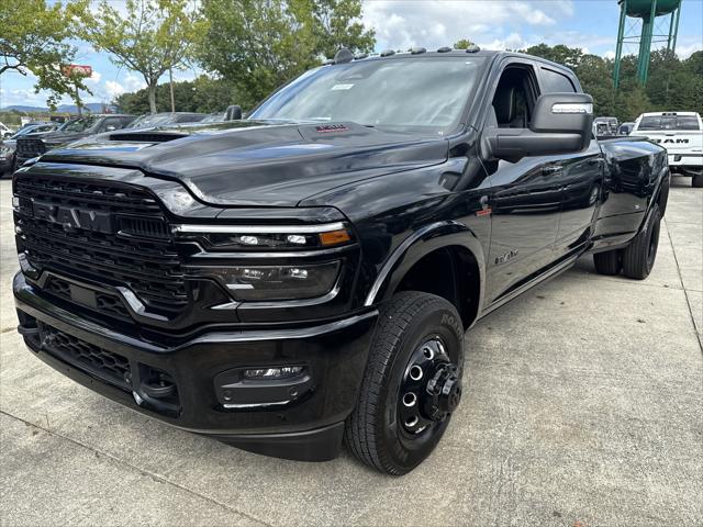 2025 RAM Ram 3500 RAM 3500 LIMITED CREW CAB 4X4 8 BOX 2025 RAM Ram 3500 RAM 3500 LIMITED CREW CAB 4X4 8 BOX