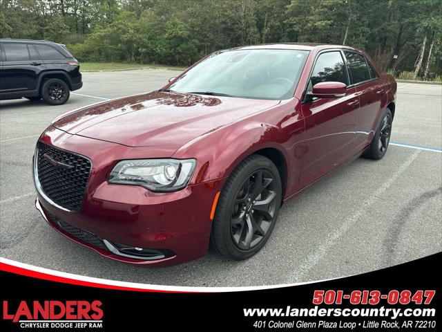 2022 Chrysler 300 S