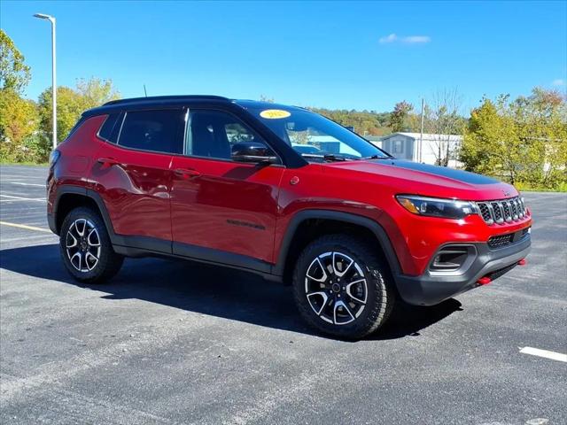 2025 Jeep Compass Trailhawk 4x4