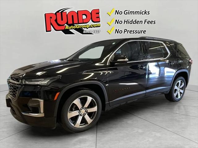 2023 Chevrolet Traverse AWD LT Leather