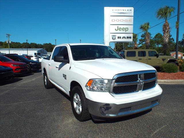 2021 RAM 1500 Classic SLT Crew Cab 4x2 57 Box 2021 RAM 1500 Classic SLT Crew Cab 4x2 57 Box