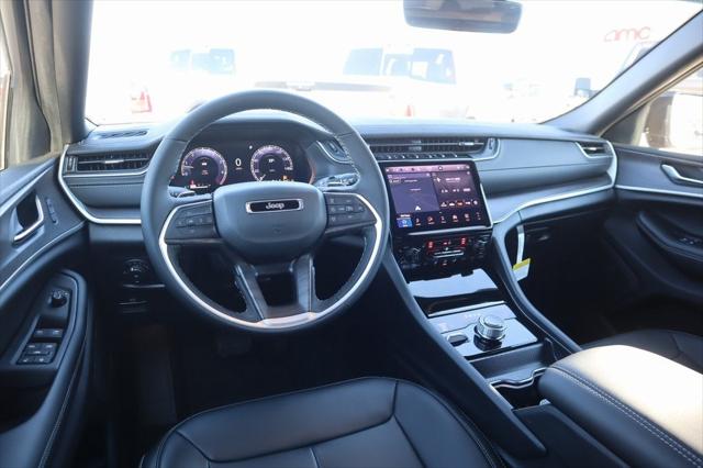 2025 Jeep Grand Cherokee GRAND CHEROKEE LIMITED 4X4 2025 Jeep Grand Cherokee GRAND CHEROKEE LIMITED 4X4