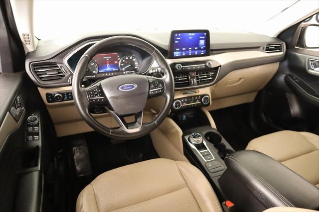 2022 Ford Escape SEL Hybrid