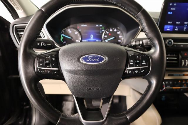 2022 Ford Escape SEL Hybrid