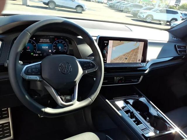 2026 Volkswagen Atlas Cross Sport SEL Premium R-Line