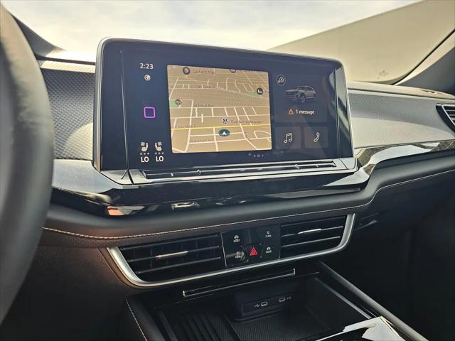 2026 Volkswagen Atlas Cross Sport SEL R-Line Black