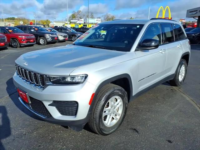 2024 Jeep Grand Cherokee Laredo 4x4