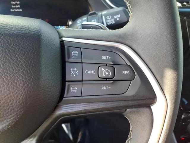 2024 Jeep Grand Cherokee Laredo 4x4