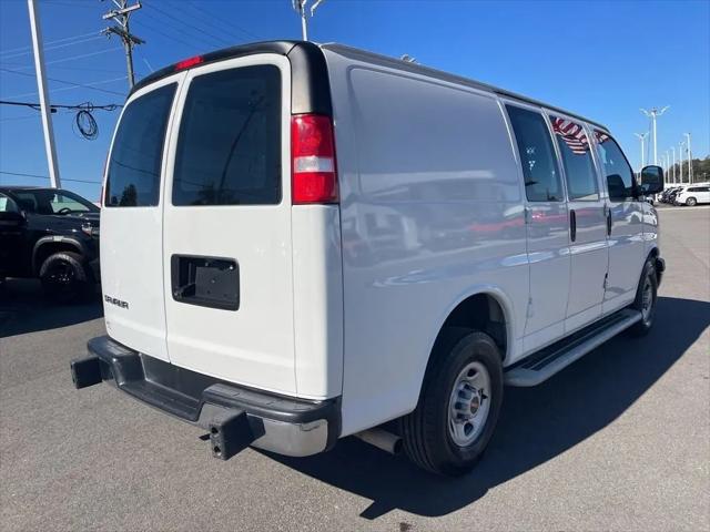 2023 GMC Savana Cargo RWD 2500 Regular Wheelbase Work Van