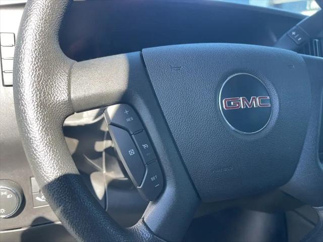 2023 GMC Savana Cargo RWD 2500 Regular Wheelbase Work Van