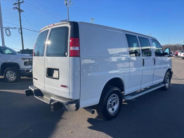 2023 GMC Savana Cargo RWD 2500 Extended Wheelbase Work Van