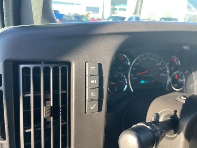2023 GMC Savana Cargo RWD 2500 Extended Wheelbase Work Van