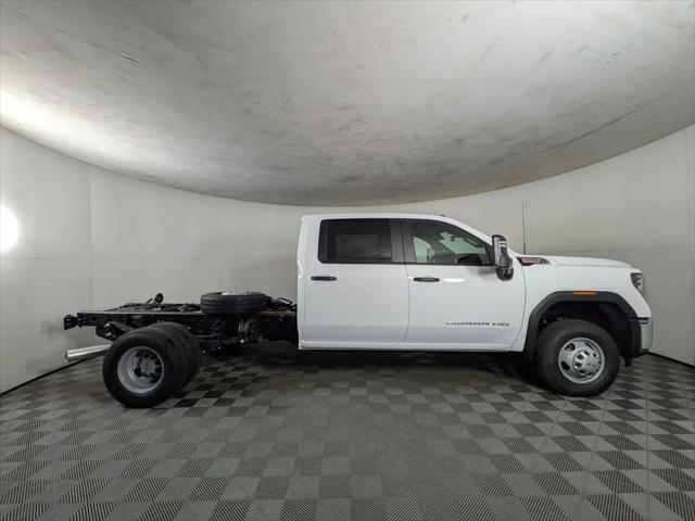 2026 GMC Sierra 3500HD Pro