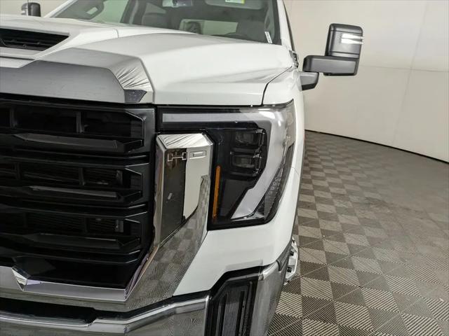 2026 GMC Sierra 3500HD Pro