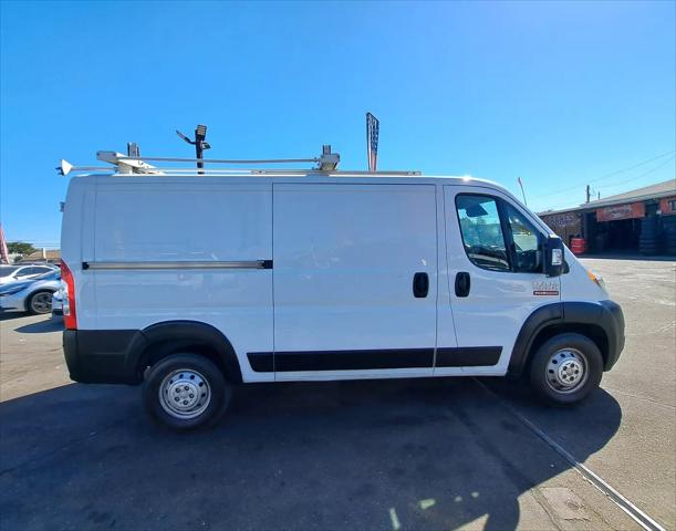 2022 Ram ProMaster 2500 Cargo Van Low Roof 136" WB