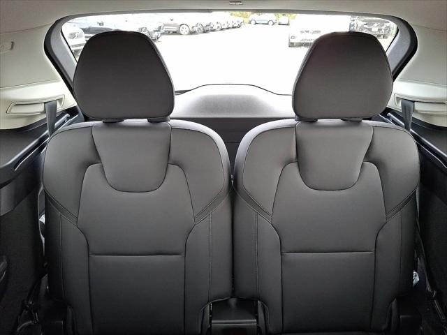 2026 Volvo XC90 Plus, B6 AWD Gas (mild hybrid), Gasoline, Bright, 7 Seats