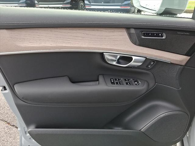2026 Volvo XC90 Plus, B6 AWD Gas (mild hybrid), Gasoline, Bright, 7 Seats