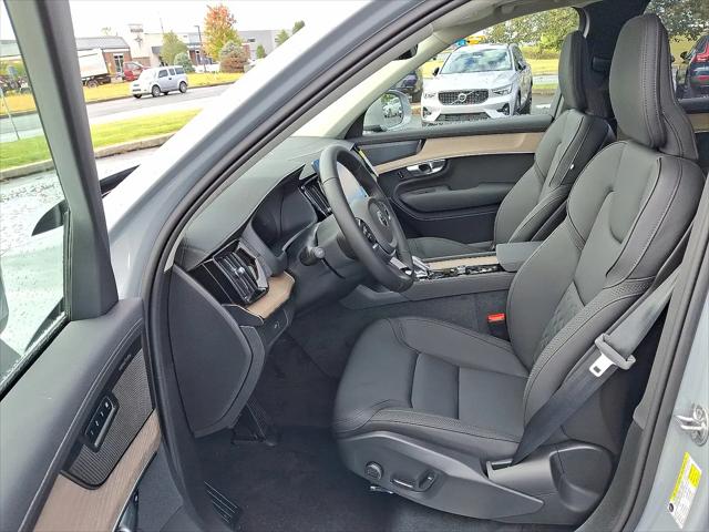 2026 Volvo XC90 Plus, B6 AWD Gas (mild hybrid), Gasoline, Bright, 7 Seats