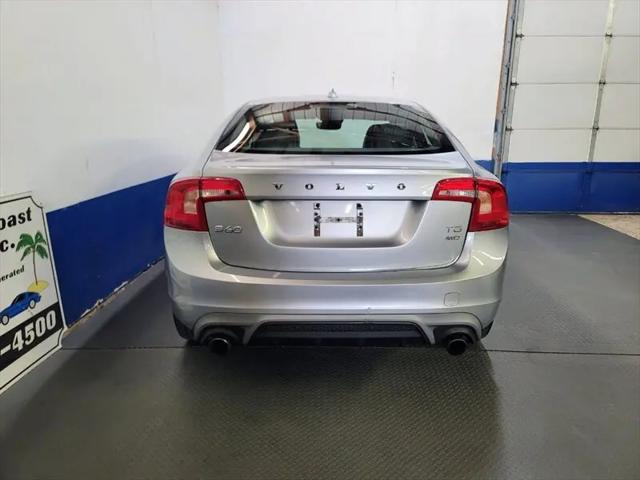 2017 Volvo S60 T5 Dynamic