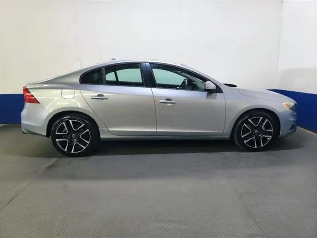 2017 Volvo S60 T5 Dynamic