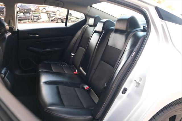 2020 Nissan Altima SR FWD