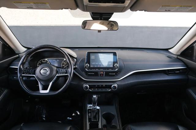 2020 Nissan Altima SR FWD