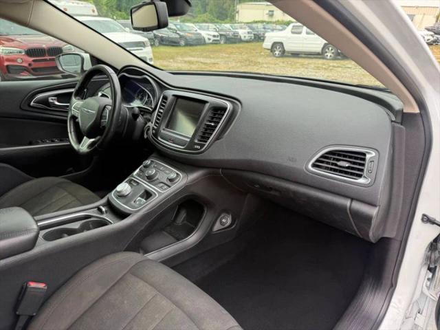 2016 Chrysler 200 Limited Platinum