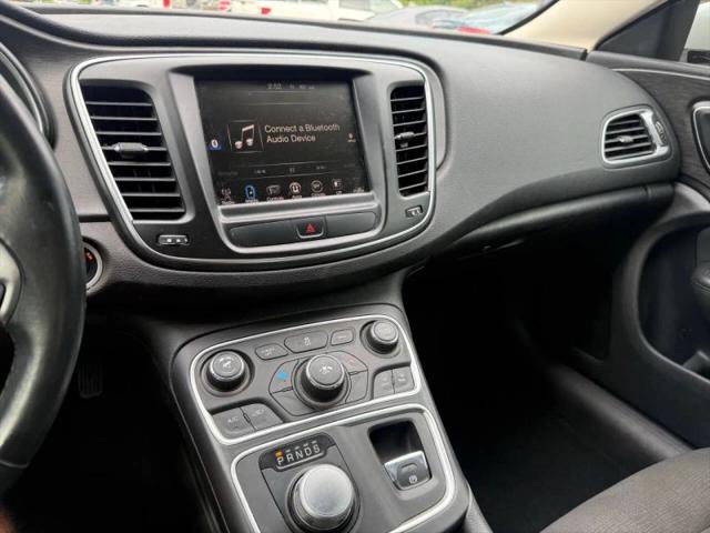 2016 Chrysler 200 Limited Platinum