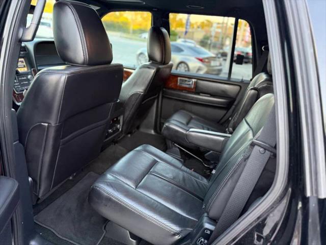 2016 Lincoln Navigator Select