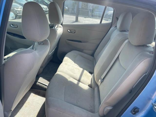 2012 Nissan LEAF SL