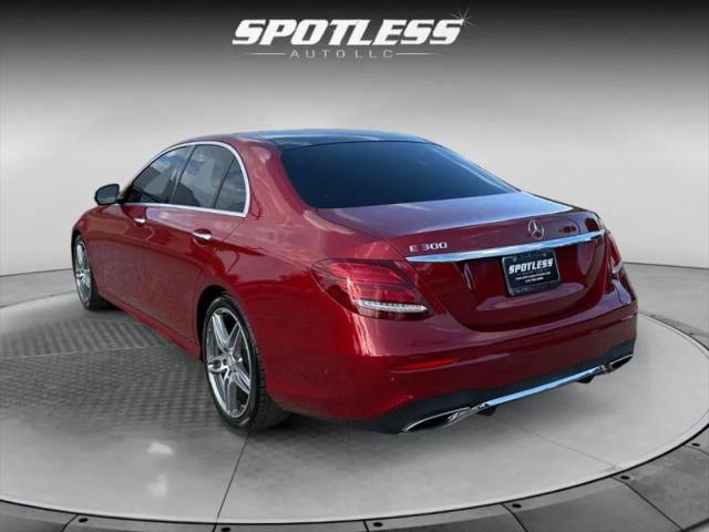 2017 Mercedes-Benz E-CLASS E 300 E 300