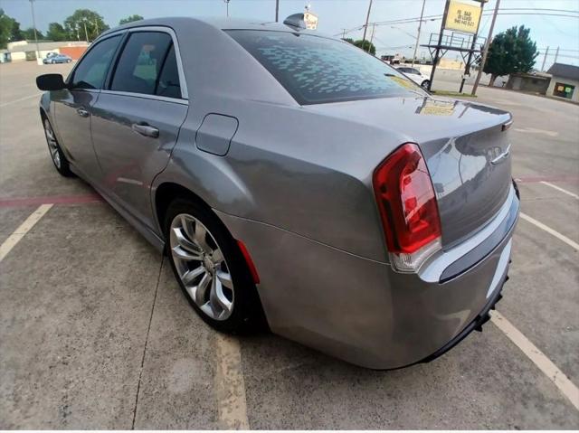 2016 Chrysler 300 Limited