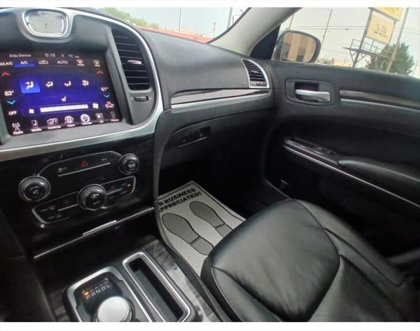 2016 Chrysler 300 Limited
