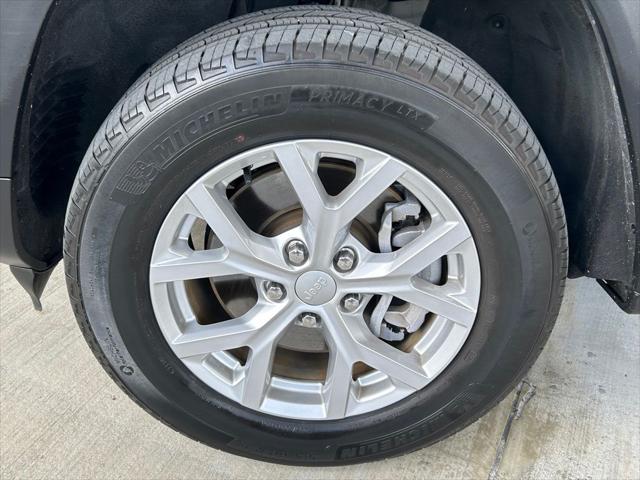 2023 Jeep Grand Cherokee L Limited 4x2