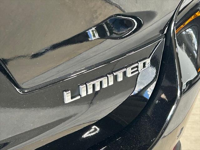 2023 Jeep Grand Cherokee L Limited 4x2