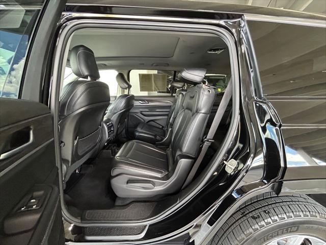2023 Jeep Grand Cherokee L Limited 4x2