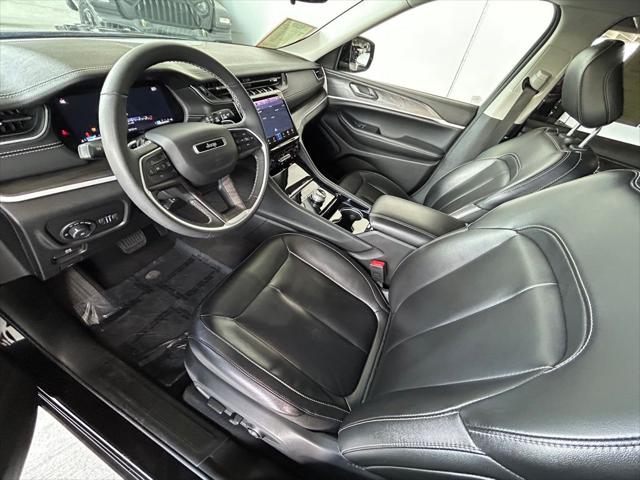 2023 Jeep Grand Cherokee L Limited 4x2