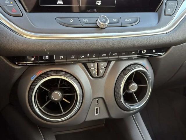 2025 Chevrolet Blazer AWD 2LT
